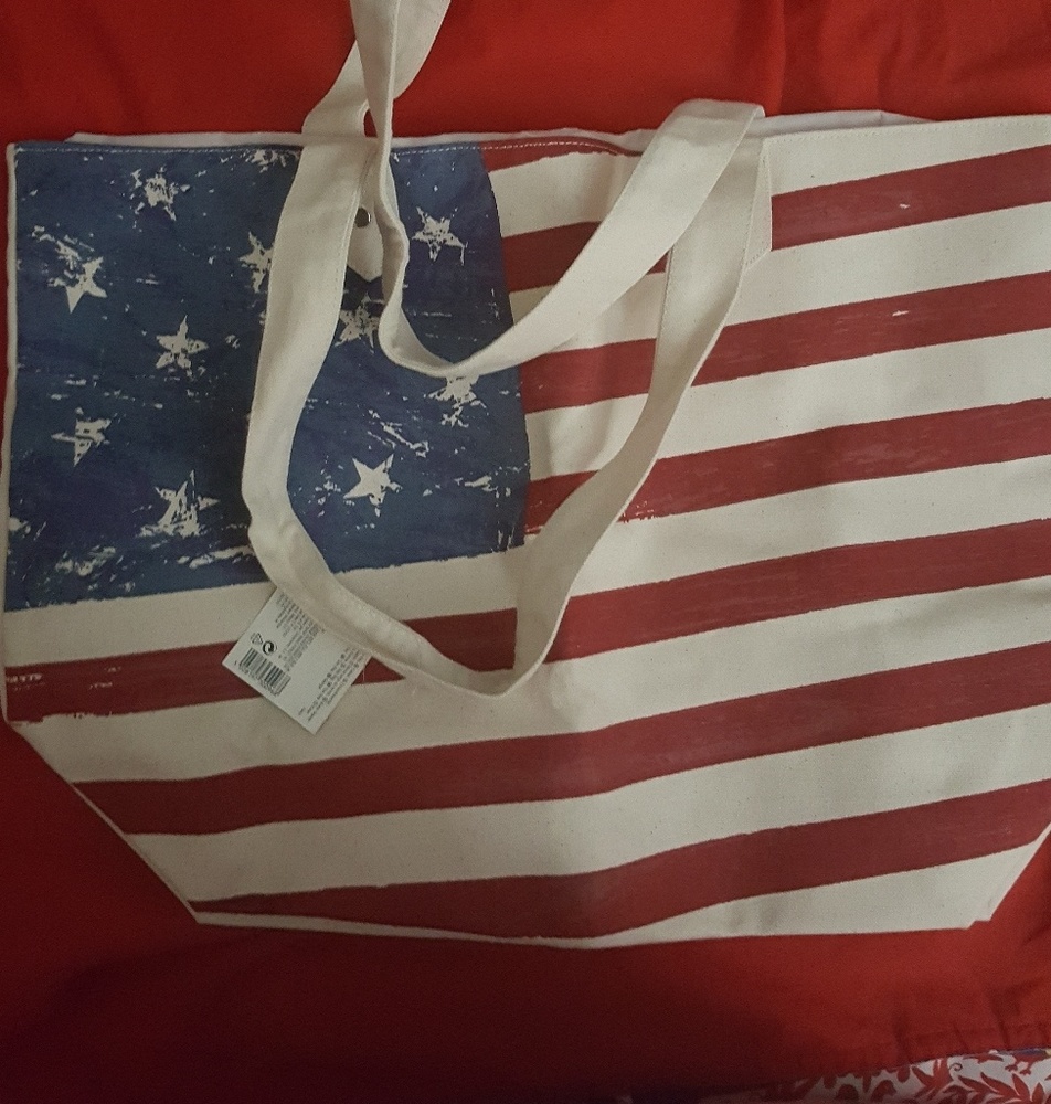 Tote bag